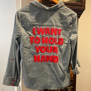 “Limited Edition” Alice and Olivia x Beetles chambray button down shirt